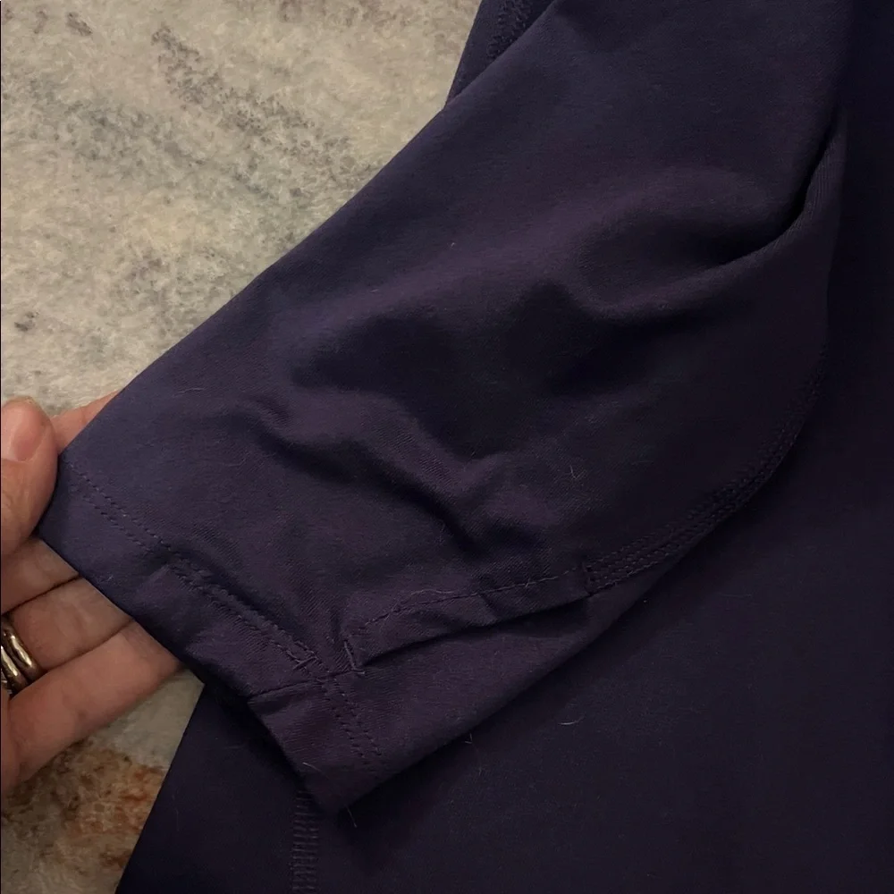 (167)Nike Deep Purple Performance Athletic Long Sleeve Top